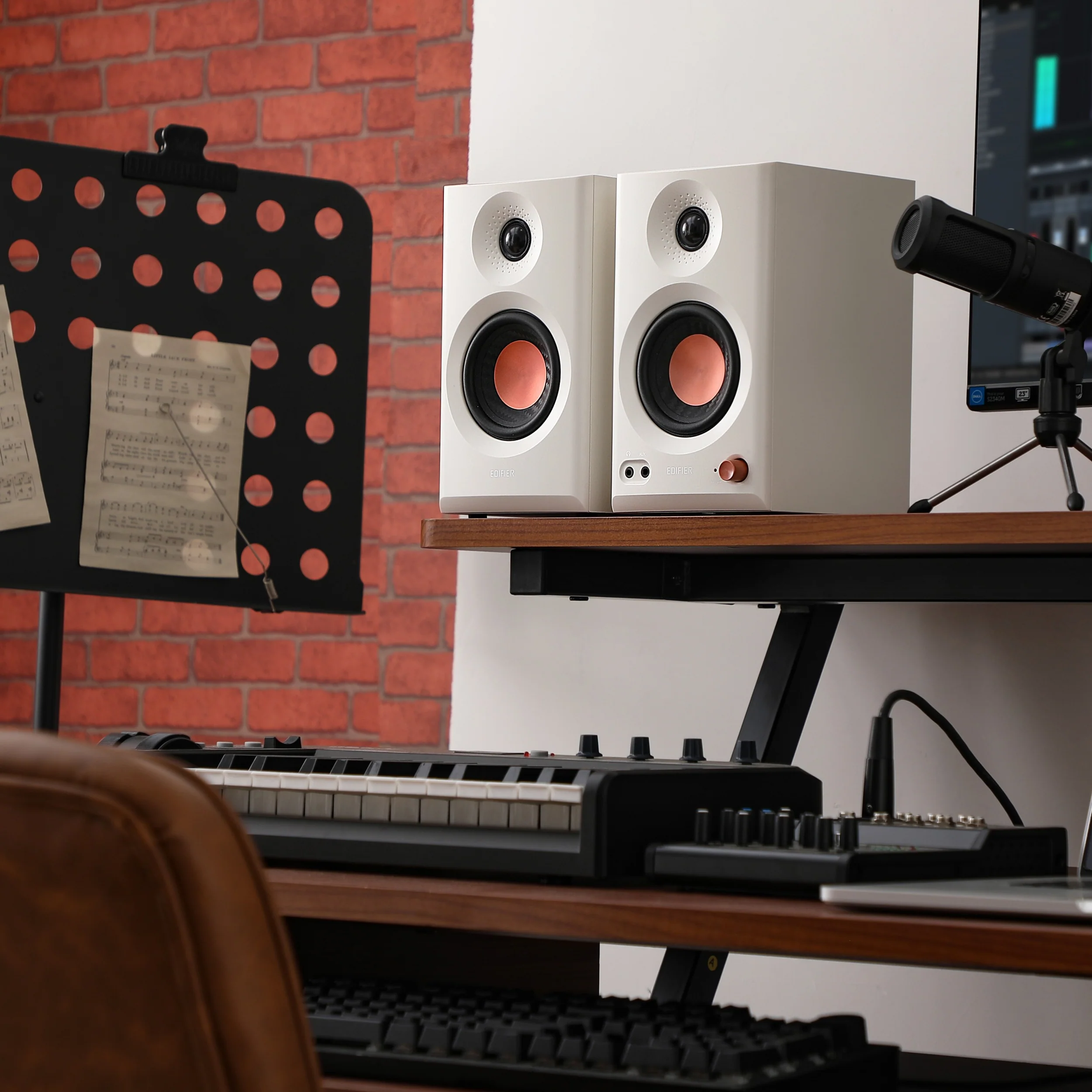 MR3 Studio Monitor - Image 8