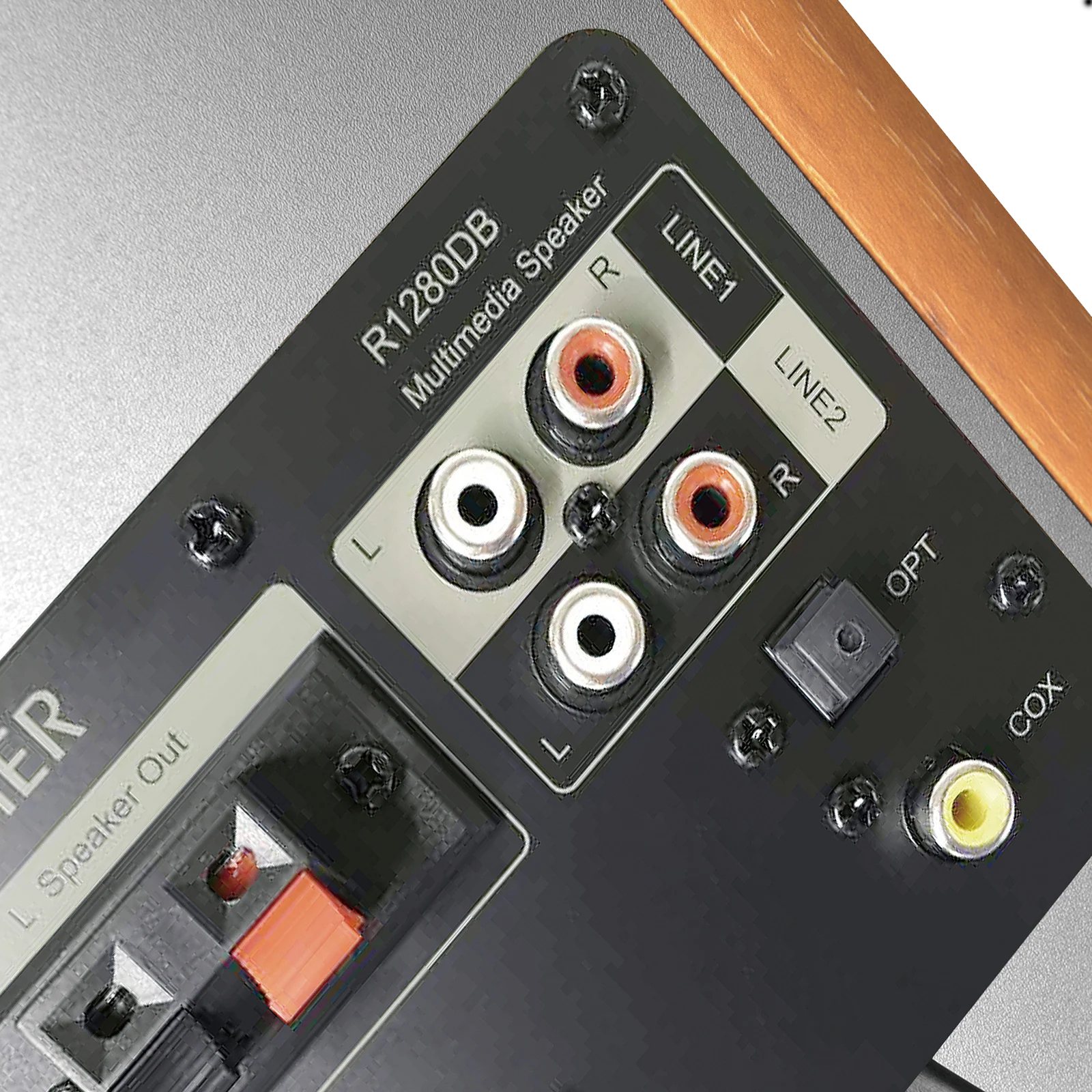 R1280DB Powered Bluetooth Speakers - Image 10