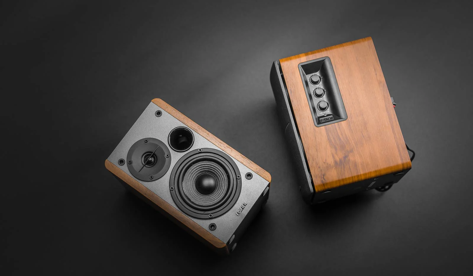 R1280DB Powered Bluetooth Speakers (Certified Refurbished) - Image 14