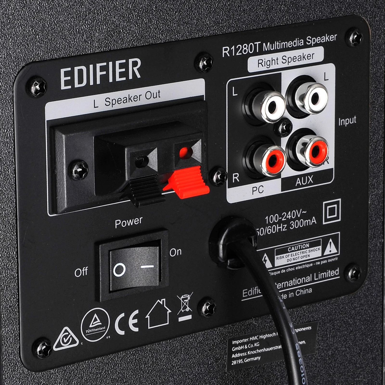 R1280T Powered Bookshelf Speakers - Image 13