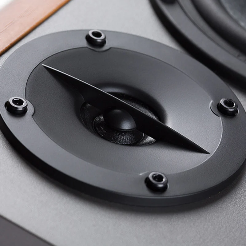 R1280T Powered Bookshelf Speakers - Image 4