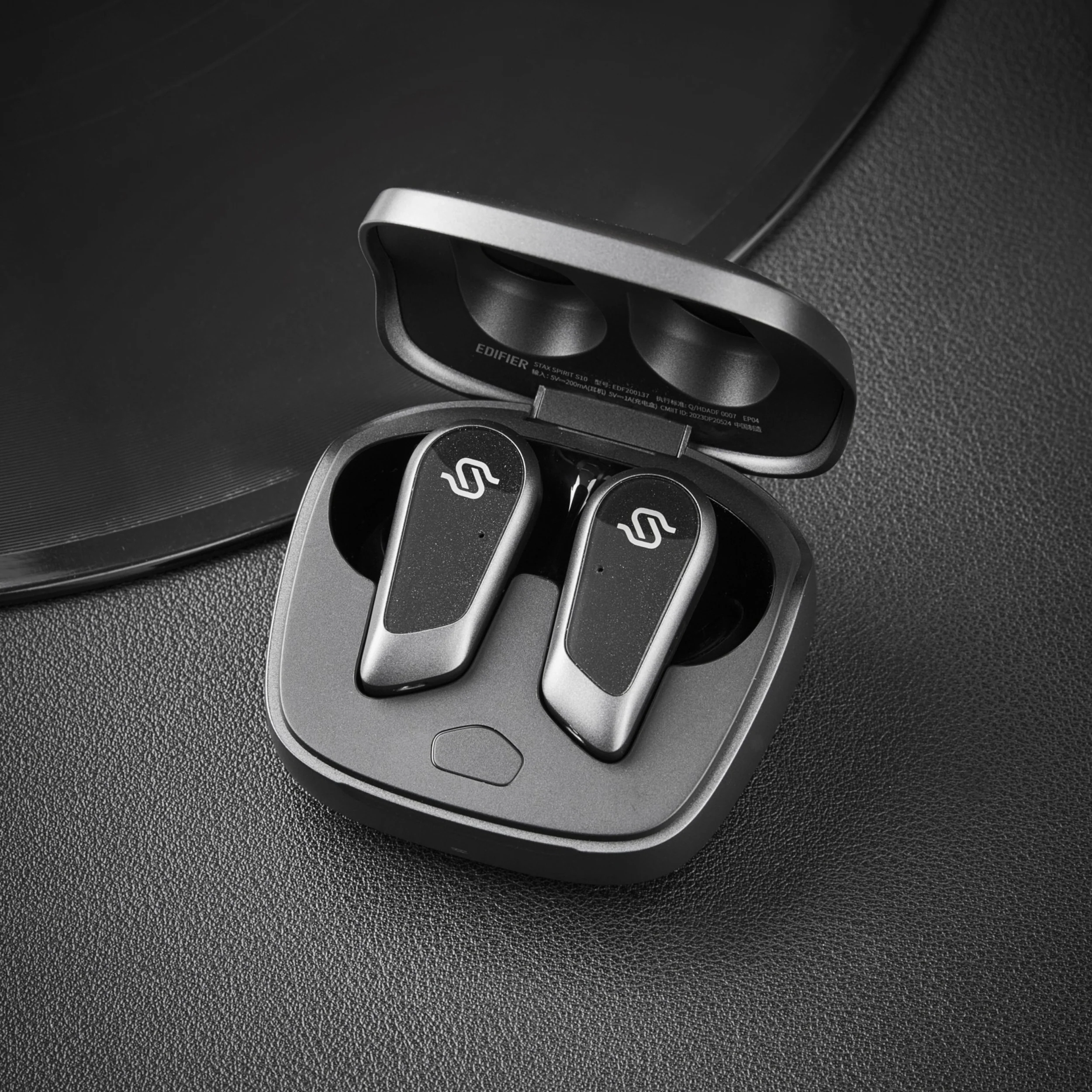 S10 True Wireless Planar Magnetic Earbuds with Active Noise Cancellation - Image 4